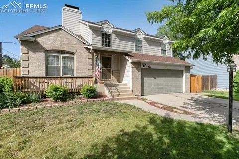 6940 Holt Dr, Colorado Springs, CO 80922