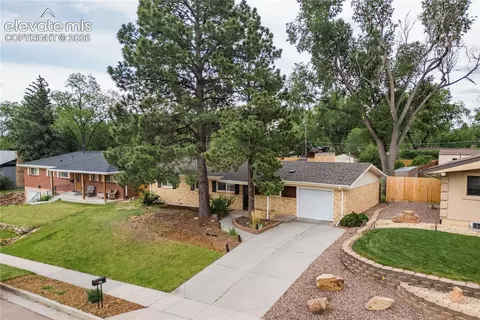 1009 Parkview Blvd, Colorado Springs, CO 80905