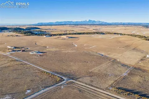 17925 Spur Ranch Rd, Peyton, CO 80831 photo 2
