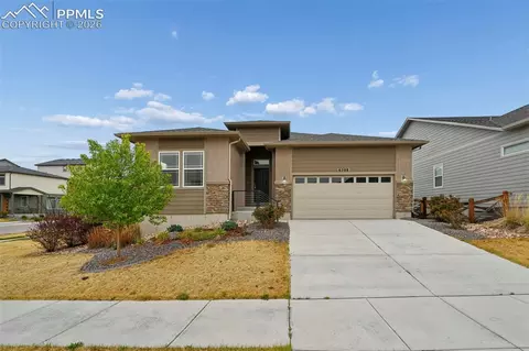 6208 Ashmore Ln, Colorado Springs, CO 80927
