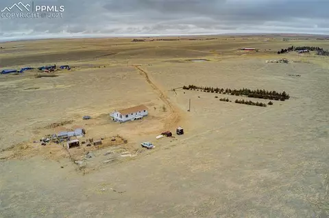 33935 Bellemont Rd, Yoder, CO 80864 photo 3