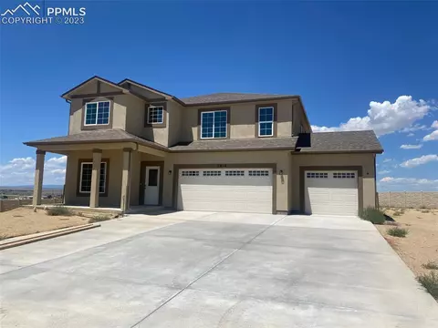 2414 Yankee Ct, Pueblo, CO 81008