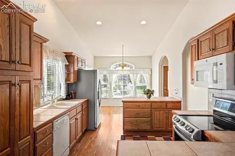 14384 Summer Glen Grv, Colorado Springs, CO 80921