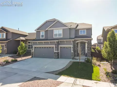 7977 Sandsmere Dr, Colorado Springs, CO 80908