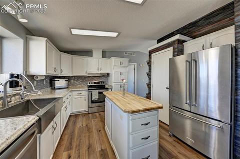 13190 S Lauppe Rd, Yoder, CO 80864 photo 8