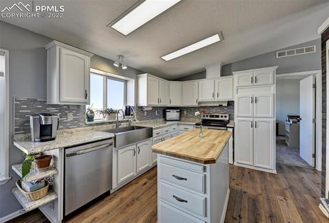 13190 S Lauppe Rd, Yoder, CO 80864 photo 7