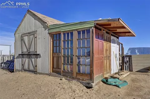 13190 S Lauppe Rd, Yoder, CO 80864 photo 10