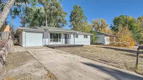 606 Hackberry Dr, Colorado Springs, CO 80911