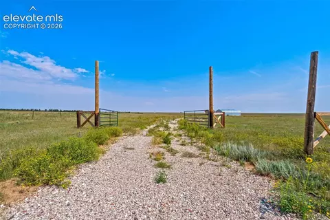 37150 E Jones Rd, Yoder, CO 80864 photo 6