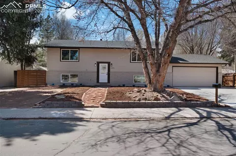 2810 Dusk Dr, Colorado Springs, CO 80918
