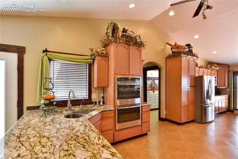 5830 Eggar Ct, Peyton, CO 80831 photo 10