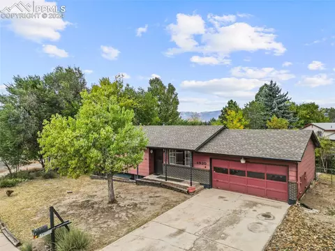 4930 S Crimson Cir, Colorado Springs, CO 80917
