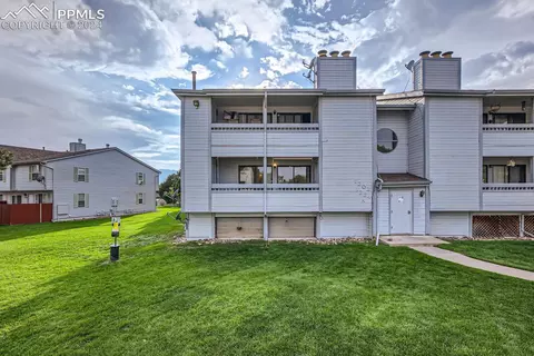 1216 Firefly Cir, Colorado Springs, CO 80916