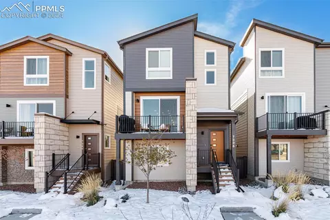 7335 Hunter Jumper Dr, Colorado Springs, CO 80922