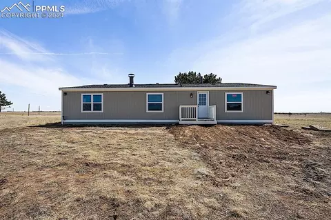 Exterior - 8160 S Edison Rd, Yoder, CO 80864 photo 6 of 8