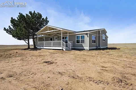 Exterior - 8160 S Edison Rd, Yoder, CO 80864 photo 1 of 8
