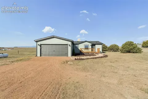 Exterior - 5510 Whipshaw Rd, Peyton, CO 80831 photo 2 of 2
