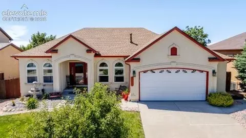 6771 Dream Weaver Dr, Colorado Springs, CO 80923