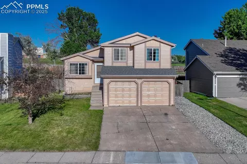 3730 Hazelwood Ct, Colorado Springs, CO 80918