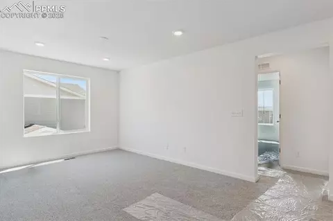 10061 Kingsbury Dr, Peyton, CO 80831 photo 12