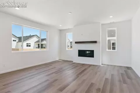 10061 Kingsbury Dr, Peyton, CO 80831 photo 5