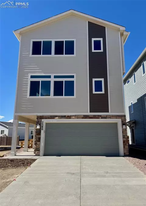 7380 Cornice Pt, Colorado Springs, CO 80923