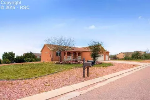 12415 Snaffle Bit Rd, Peyton, CO 80831 photo 2