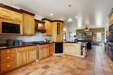 24961 Kolstad Loop, Elbert, CO 80106 photo 19