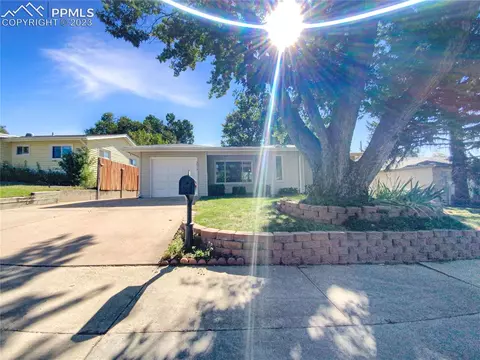 3613 Sheffield Ln, Colorado Springs, CO 80907