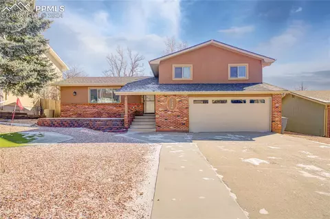 5540 Wagon Master Dr, Colorado Springs, CO 80917