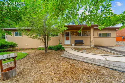 1105 Parkview Blvd, Colorado Springs, CO 80905