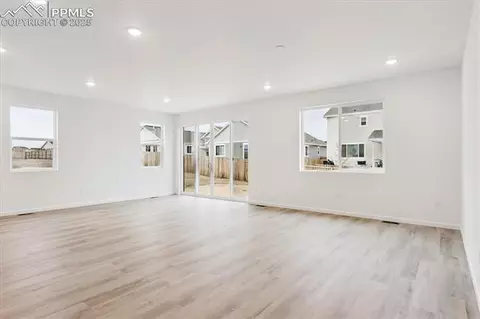 10313 Kingsbury Dr, Peyton, CO 80831 photo 14