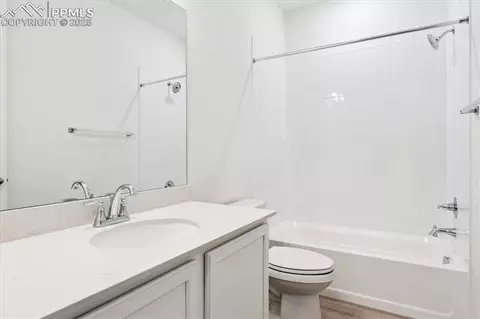 10313 Kingsbury Dr, Peyton, CO 80831 photo 3
