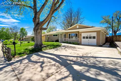240 Davie Dr, Colorado Springs, CO 80911