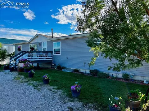 601 Dakota Ave, Simla, CO 80835 photo 4
