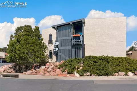 1038 Fontmore Rd #C, Colorado Springs, CO 80904