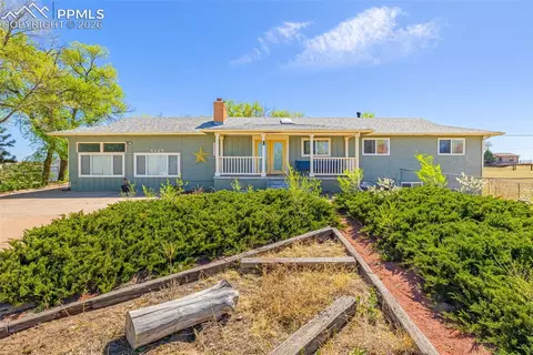 6125 Templeton Gap Rd, Colorado Springs, CO 80923