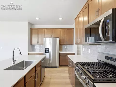 Kitchen - 10833 Rolling Ranch Dr, Peyton, CO 80831 photo 6 of 7