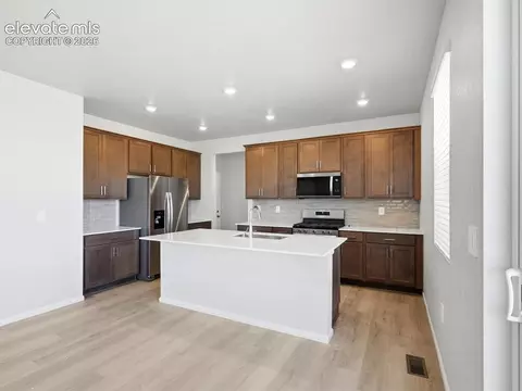 Kitchen - 10833 Rolling Ranch Dr, Peyton, CO 80831 photo 1 of 7