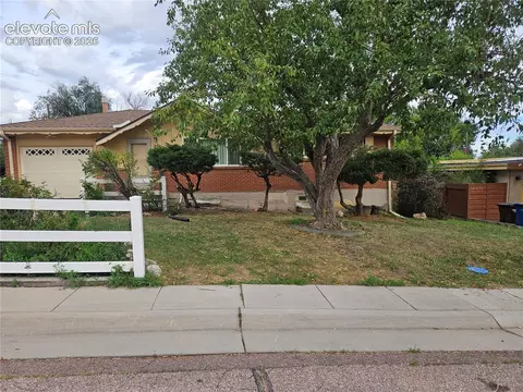 25 Minden Cir, Colorado Springs, CO 80906