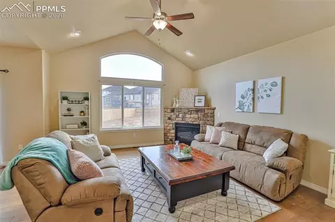 12541 Culebra Peak Dr, Peyton, CO 80831 photo 2