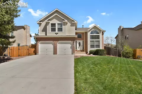 1945 Manning Way, Colorado Springs, CO 80919
