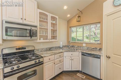 1589 Spring Valley Dr, Divide, CO 80814 photo 13