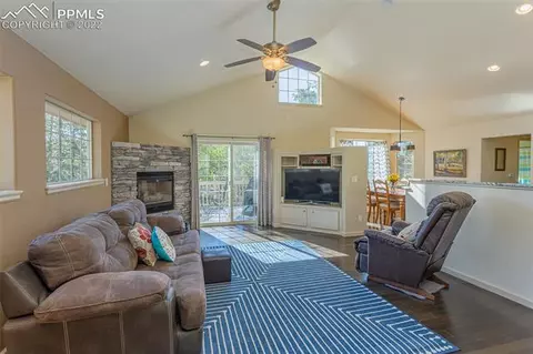 1589 Spring Valley Dr, Divide, CO 80814 photo 10