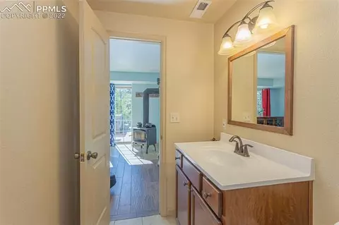 1589 Spring Valley Dr, Divide, CO 80814 photo 32
