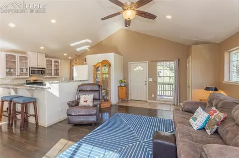 1589 Spring Valley Dr, Divide, CO 80814 photo 11