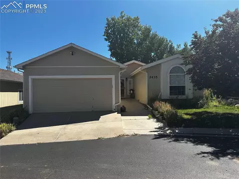 2435 Wheaton Dr, Colorado Springs, CO 80904