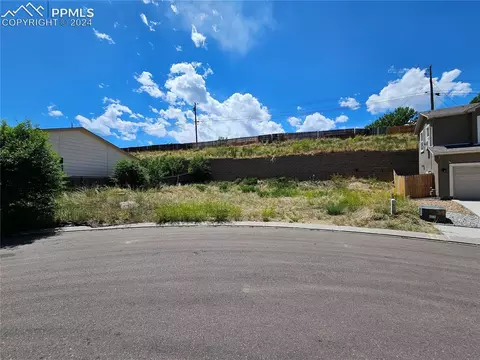 30 Audubon Dr, Colorado Springs, CO 80910