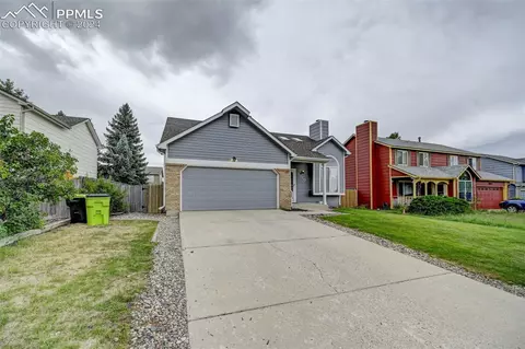 8010 Camfield Cir, Colorado Springs, CO 80920