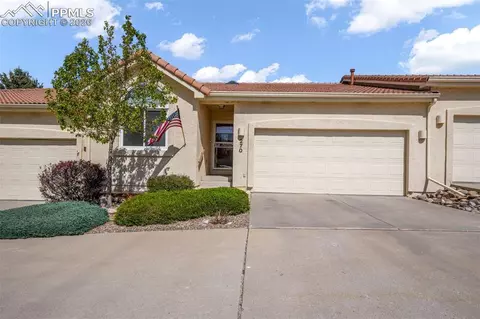 270 Luxury Ln, Colorado Springs, CO 80921